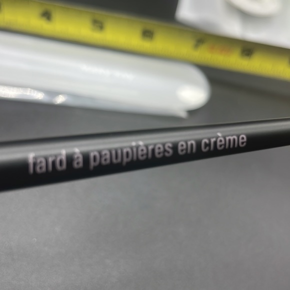 NEW MARY KAY BRUSH - Picture 5 of 5